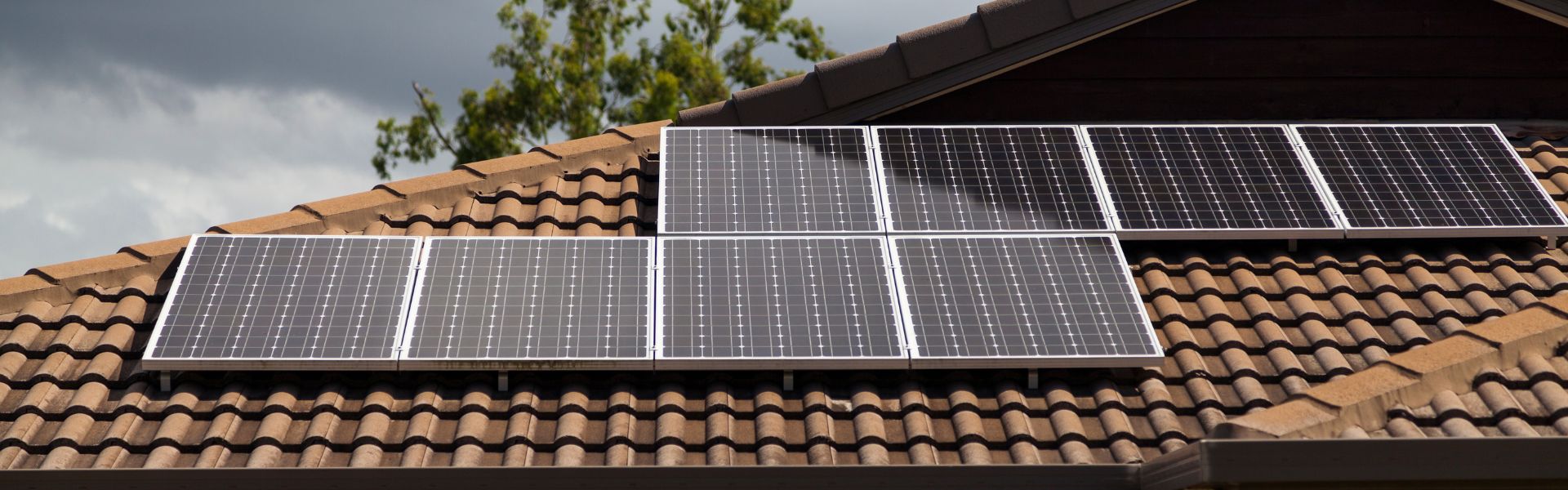 Solaranlage als Referenzprojekt von Nicsolar - Erfahren Sie mehr über unsere abgeschlossenen Projekte und sehen Sie Beispiele unserer maßgeschneiderten PV-Lösungen.